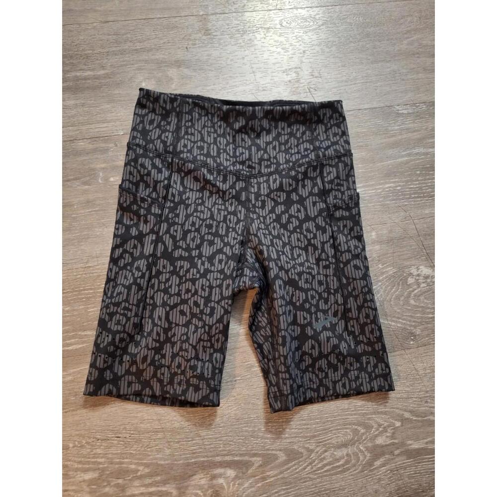 Brooks Womens Leopard Print Black & Gray Biker Shorts With Pockets, Size Small